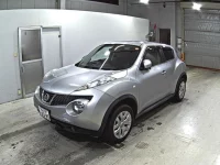 Nissan JUKE лот № 2205 оценка 3.5  с аукциона в Японии 3