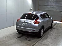 Nissan JUKE лот № 2205 оценка 3.5  с аукциона в Японии 4