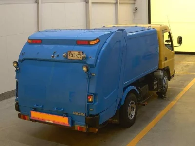 Mitsubishi Fuso Canter