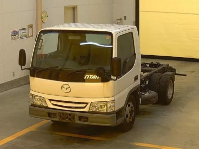 Mazda Titan