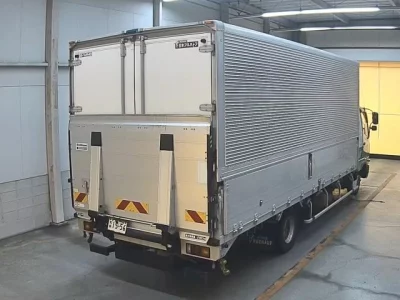 Mitsubishi Fuso Fighter