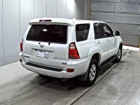 Toyota HILUX SURF лот № 3202 оценка 3.5  с аукциона в Японии 4