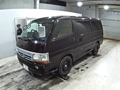 Toyota HIACE VAN  с аукциона в Японии