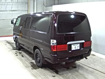 Toyota HIACE VAN  с аукциона в Японии