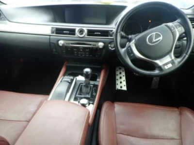 Lexus GS  с аукциона в Японии