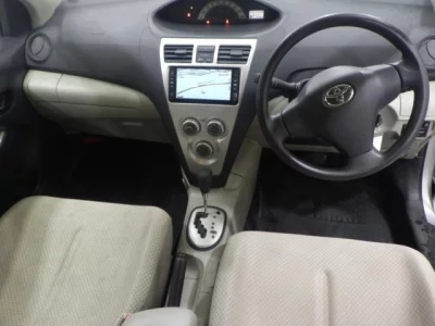 Toyota BELTA  с аукциона в Японии