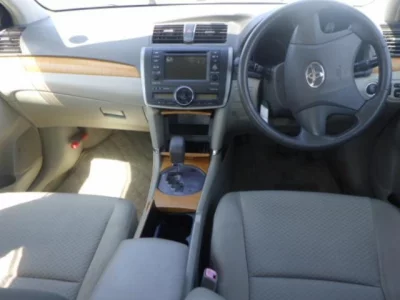 Toyota PREMIO  с аукциона в Японии