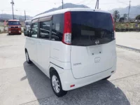 Nissan ROOX лот № 3861 оценка 3.5  с аукциона в Японии 1