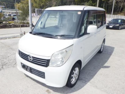 Nissan ROOX  с аукциона в Японии