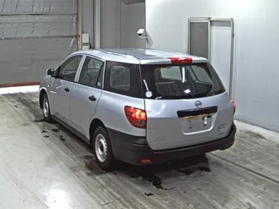Nissan AD