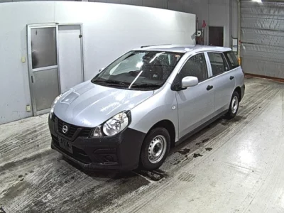 Nissan AD
