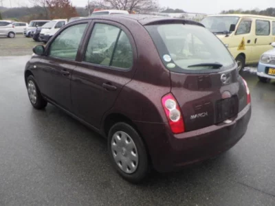 Nissan MARCH  с аукциона в Японии