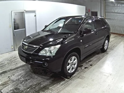 Toyota HARRIER  с аукциона в Японии
