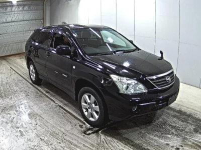 Toyota HARRIER  с аукциона в Японии