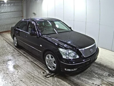 Toyota CELSIOR  с аукциона в Японии