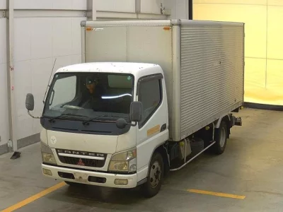 Mitsubishi Fuso Canter