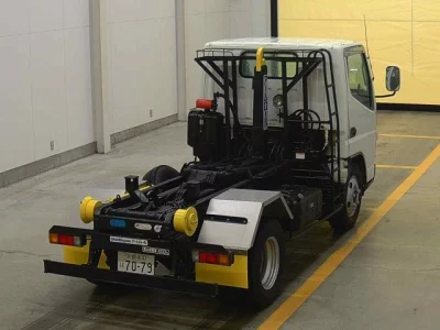 Mitsubishi Fuso Canter