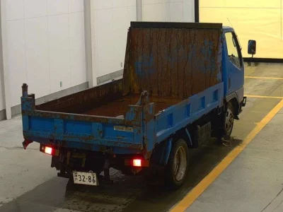 Mitsubishi Fuso Canter