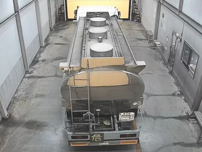 Mitsubishi FUSO TRUCK  с аукциона в Японии