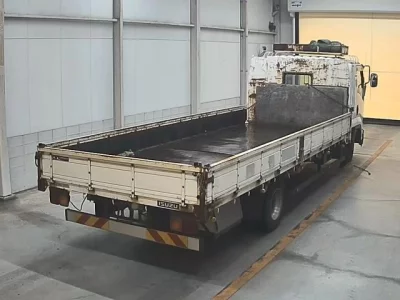 Isuzu Forward