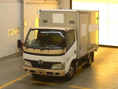 Hino DUTRO  с аукциона в Японии