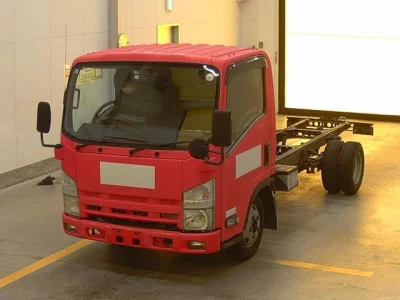 Isuzu Elf