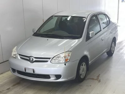 Toyota PLATZ  с аукциона в Японии