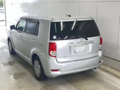 Toyota COROLLA RUMION  с аукциона в Японии