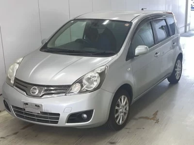 Nissan NOTE  с аукциона в Японии