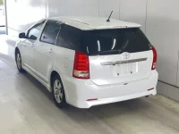 Toyota WISH лот № 3035 оценка 3.5  с аукциона в Японии 1