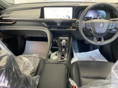 Toyota Crown Sport