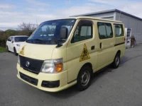 Nissan CARAVAN лот № 1851 оценка 4  с аукциона в Японии 3