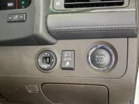 Toyota CROWN лот № 3082 оценка 4  с аукциона в Японии 4