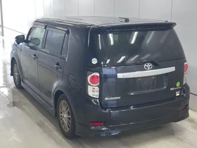 Toyota COROLLA RUMION