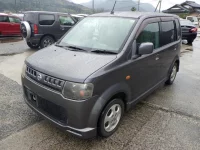 Nissan OTTI лот № 3895 оценка 3.5  с аукциона в Японии 3