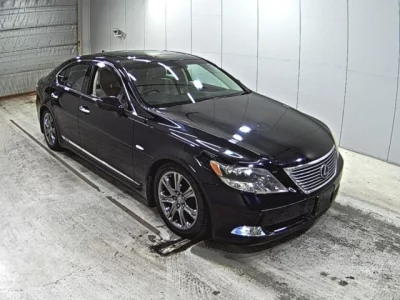 Lexus LS