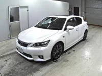 Lexus CT лот № 3393 оценка 3.5  с аукциона в Японии 3