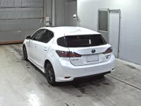 Lexus CT лот № 3393 оценка 3.5  с аукциона в Японии 1