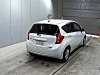 Nissan NOTE лот № 2312 оценка 3.5  с аукциона в Японии 4