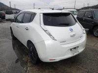 Nissan LEAF лот № 3929 оценка 3.5  с аукциона в Японии 1