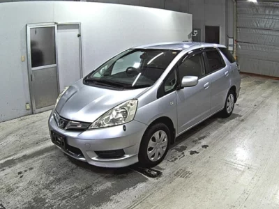 Honda FIT SHUTTLE  с аукциона в Японии