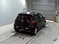 Toyota VITZ лот № 9495 оценка R  с аукциона в Японии 4