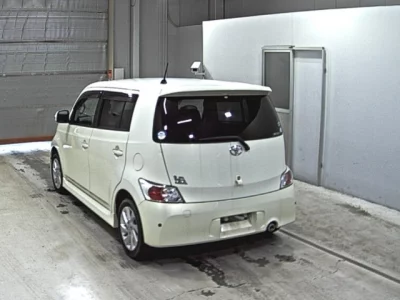 Toyota bB