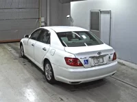 Toyota MARK X лот № 9561 оценка 3.5  с аукциона в Японии 1