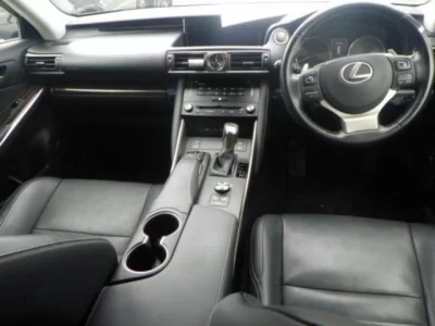 Lexus IS  с аукциона в Японии