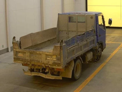 Mitsubishi Fuso Canter