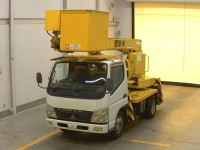 Mitsubishi Fuso Canter