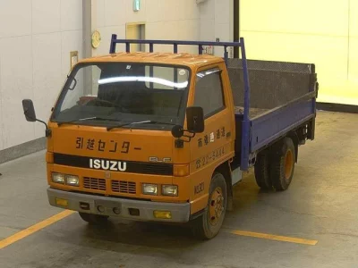 Isuzu Elf