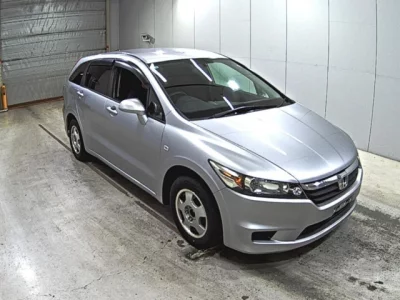 Honda STREAM  с аукциона в Японии