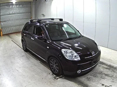 Mazda Verisa